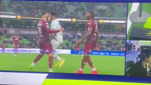 VAR madness in France 😨