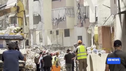 Israel launches air strikes on southern Lebanon, warning residents to leave _ AB