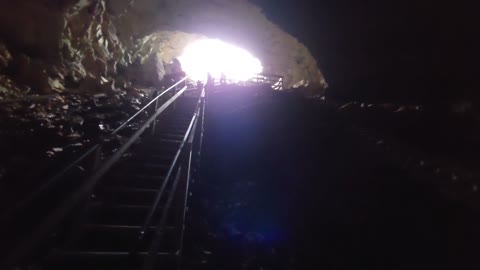 THE LIGHT HIDDEN RIVER CAVE KENTUCKY USA