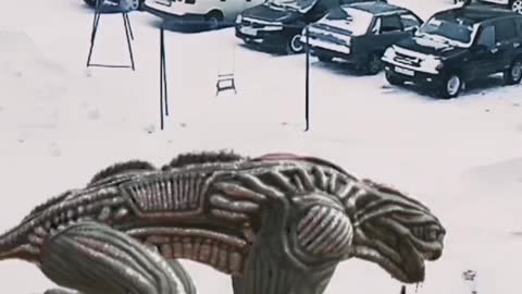 The monster is in the window!!! I saw a monster and grabbed a shotgun !!!