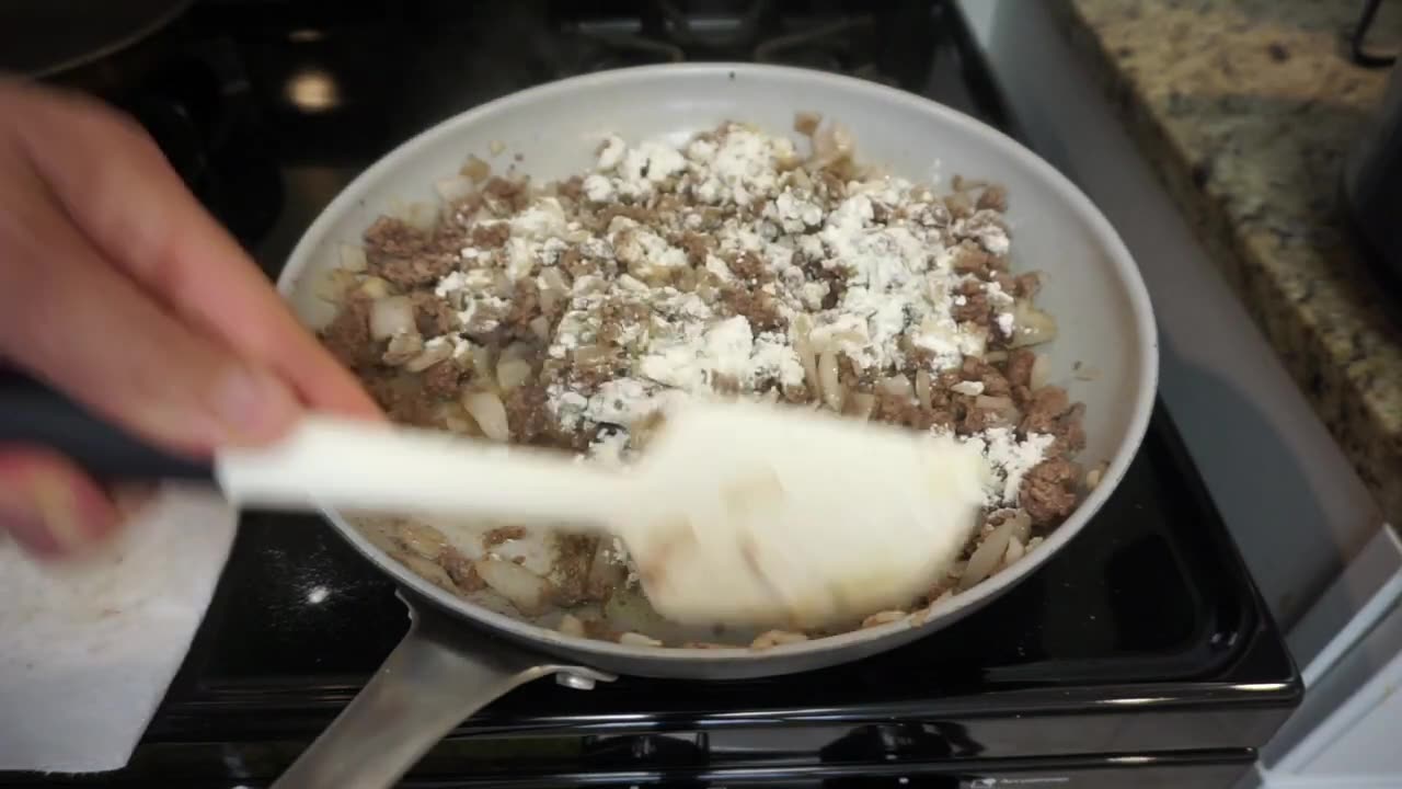 Good Ole Hamburger Gravy - Grandma's Cookbook