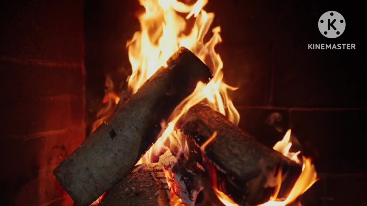 Fireplace With Crackaling Fire Sounds