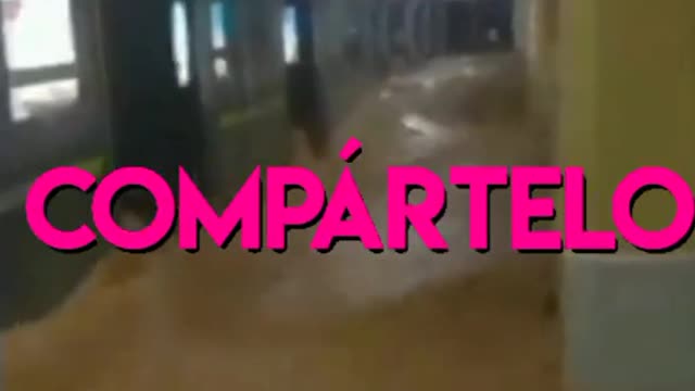 ¡Imperdible! desastre Inundación en el metro subterraneo de Bogotá. [Laniak]