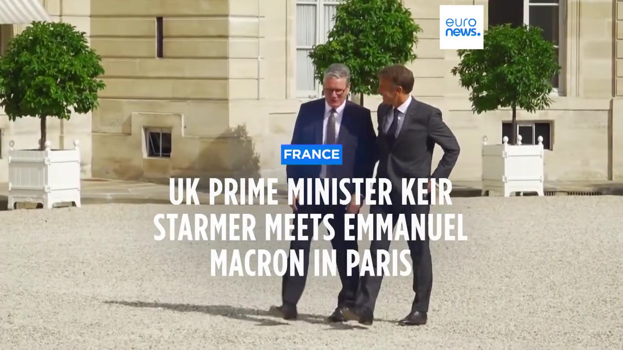 Starmer meets Macron in a bid to beef up UK-France relations