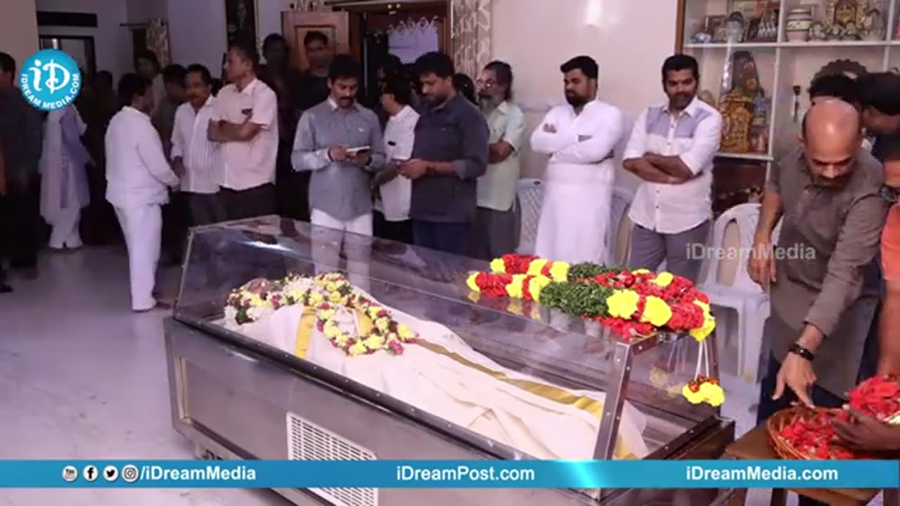 Venkatesh Emotional Visuals @ K.Vishwanath Home | iDream Telugu Movies