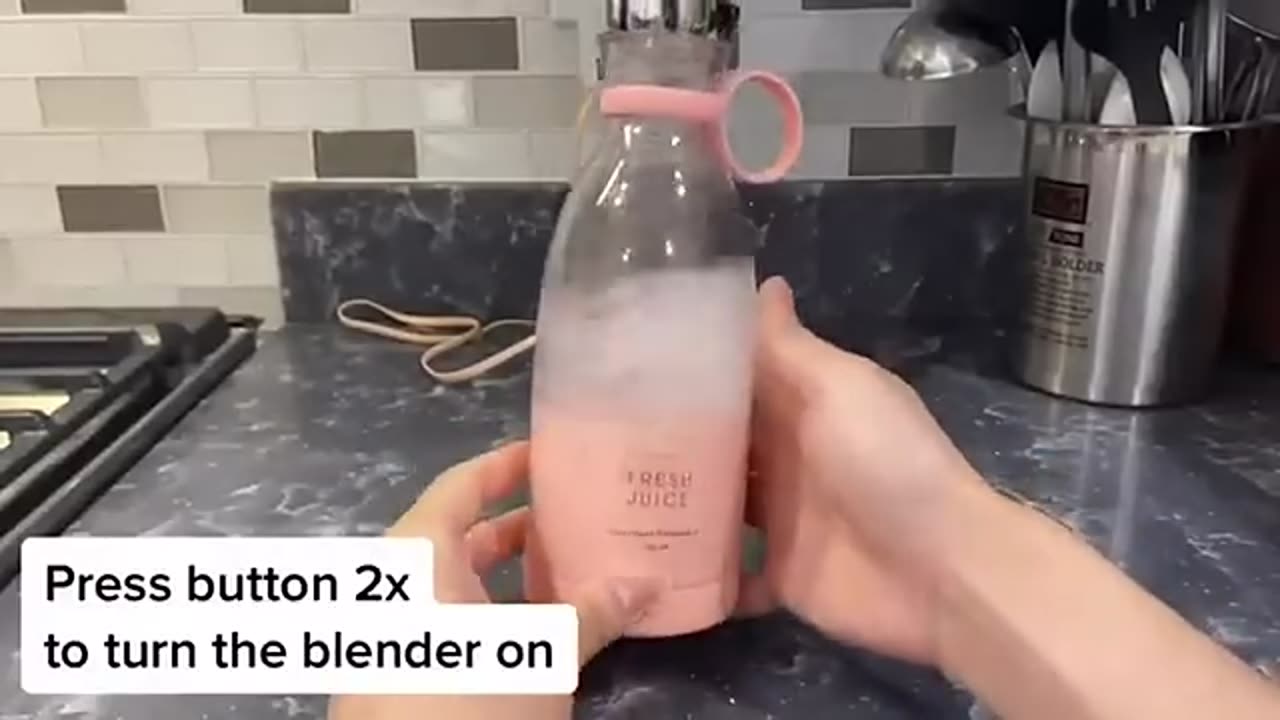 How To Use Fresh Juice Portable Blender?