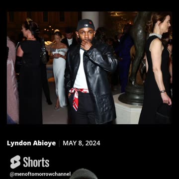 Drake's Home Sh**ter Was A White Male!