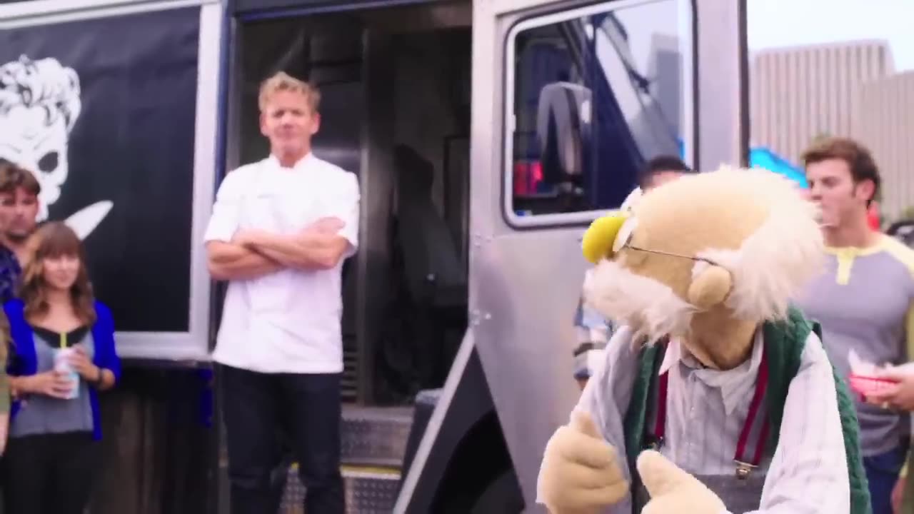 Food fight with Muppets