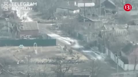 Russians advancing in Bakhmut streets come under heavy fire from border guards
