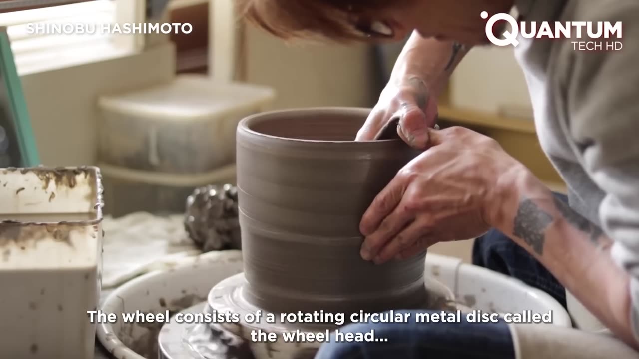 Man Makes Traditional Japanese Pot with Clay Turning Technique | by @ShinobuHashimoto