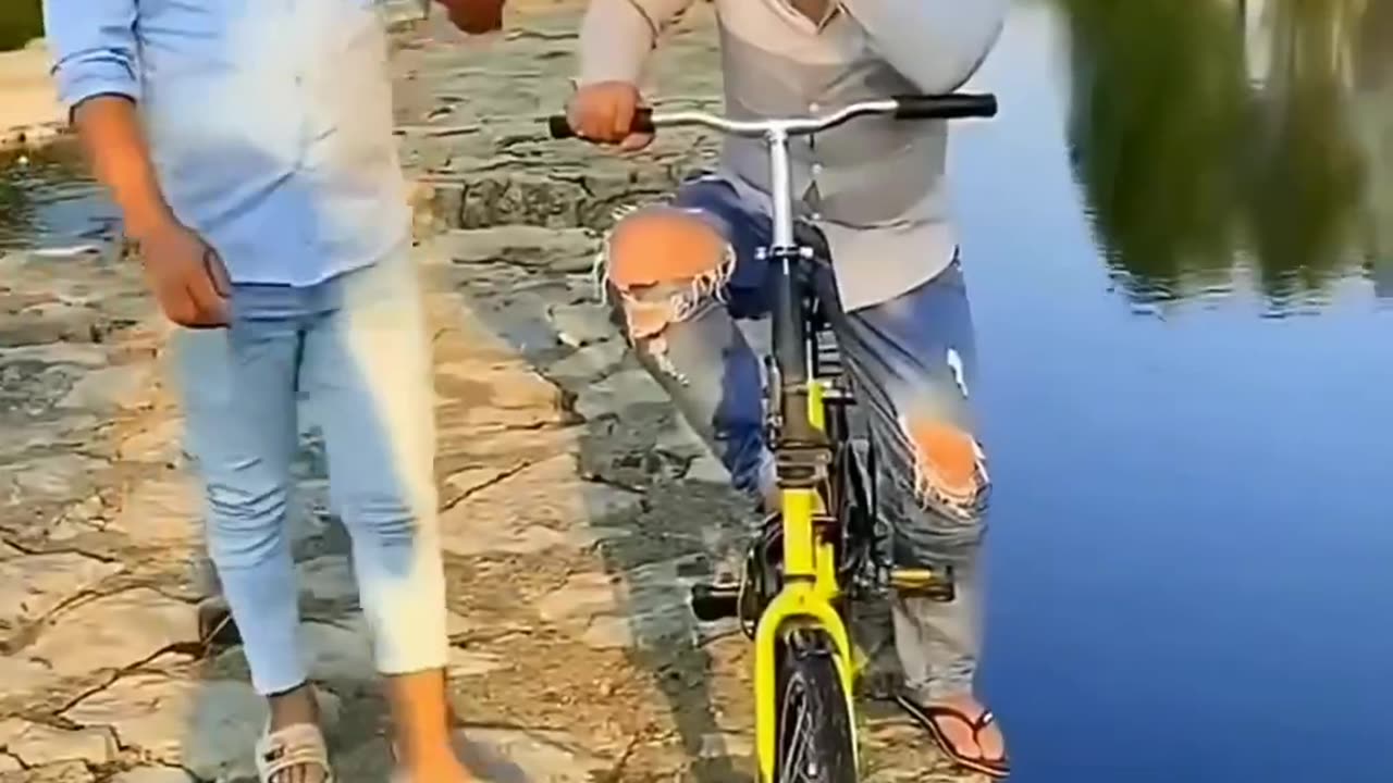 Funny video Clips 😂🤣 wait for the end 😁