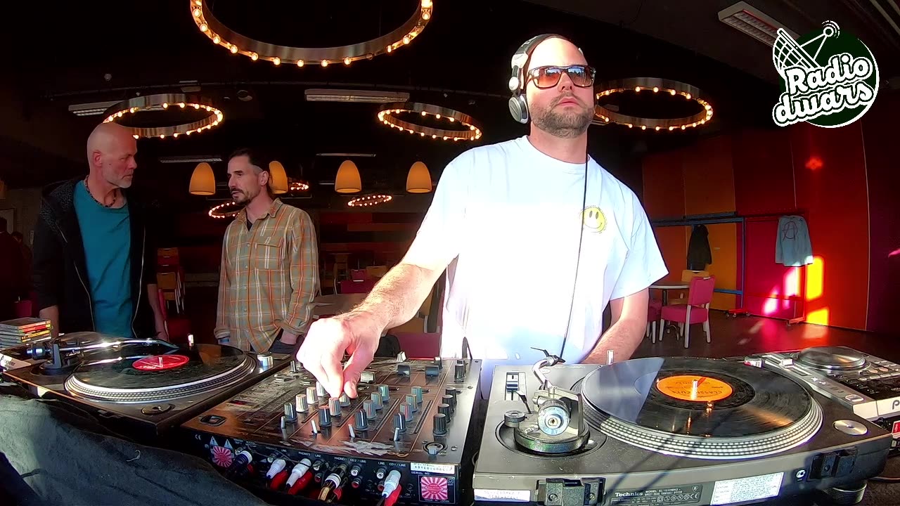 Peter Laser - Radio Dwars #22