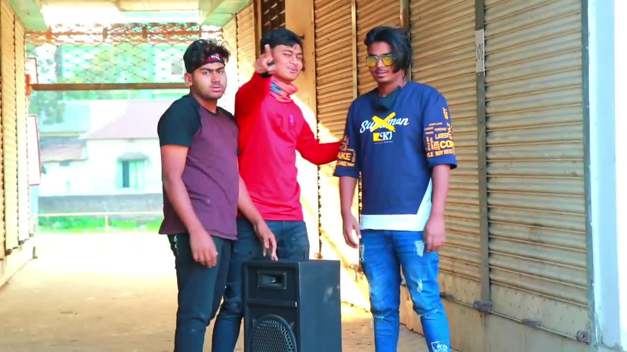 So Much Funny video with Fake Gun