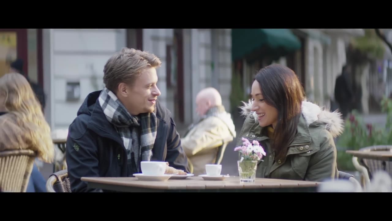ROBIN SCHULZ & RICHARD JUDGE – SHOW ME LOVE (OFFICIAL VIDEO)