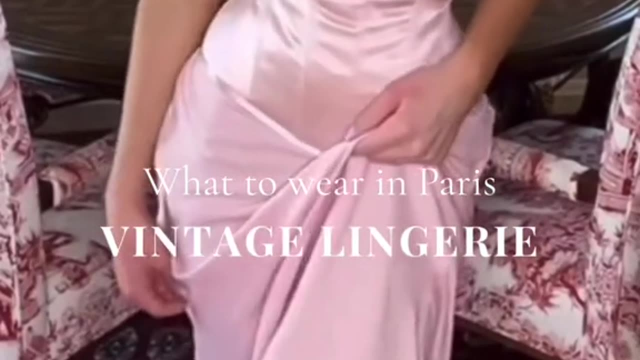 What to wear in Paris? Nylon Stockings