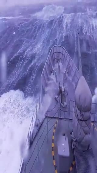 Boat collides with massive wave in the deep sea🌊