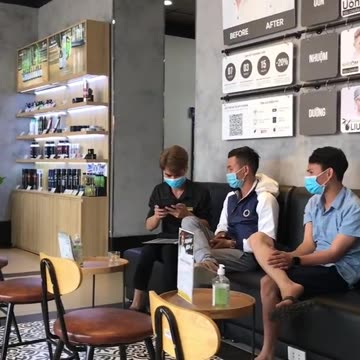 Relaxing head massage / Vietnam Massage Barbershop #shorts