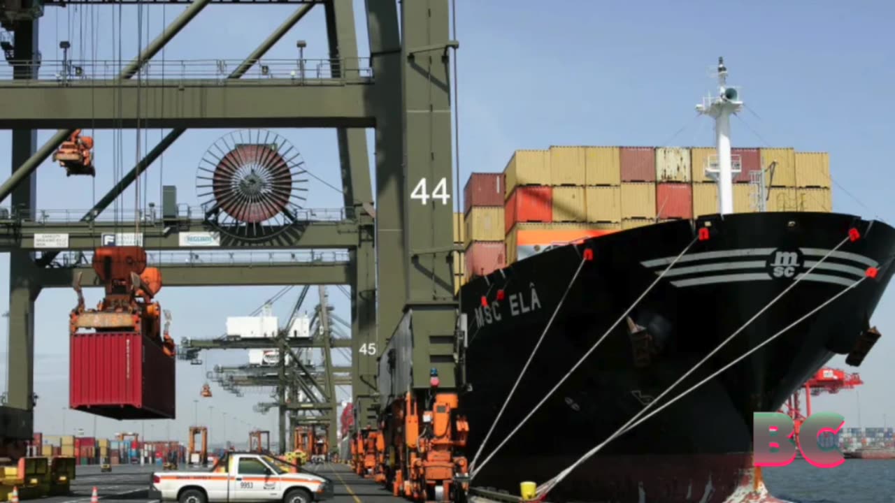 Busiest port on East Coast winds down operations ahead of looming strike