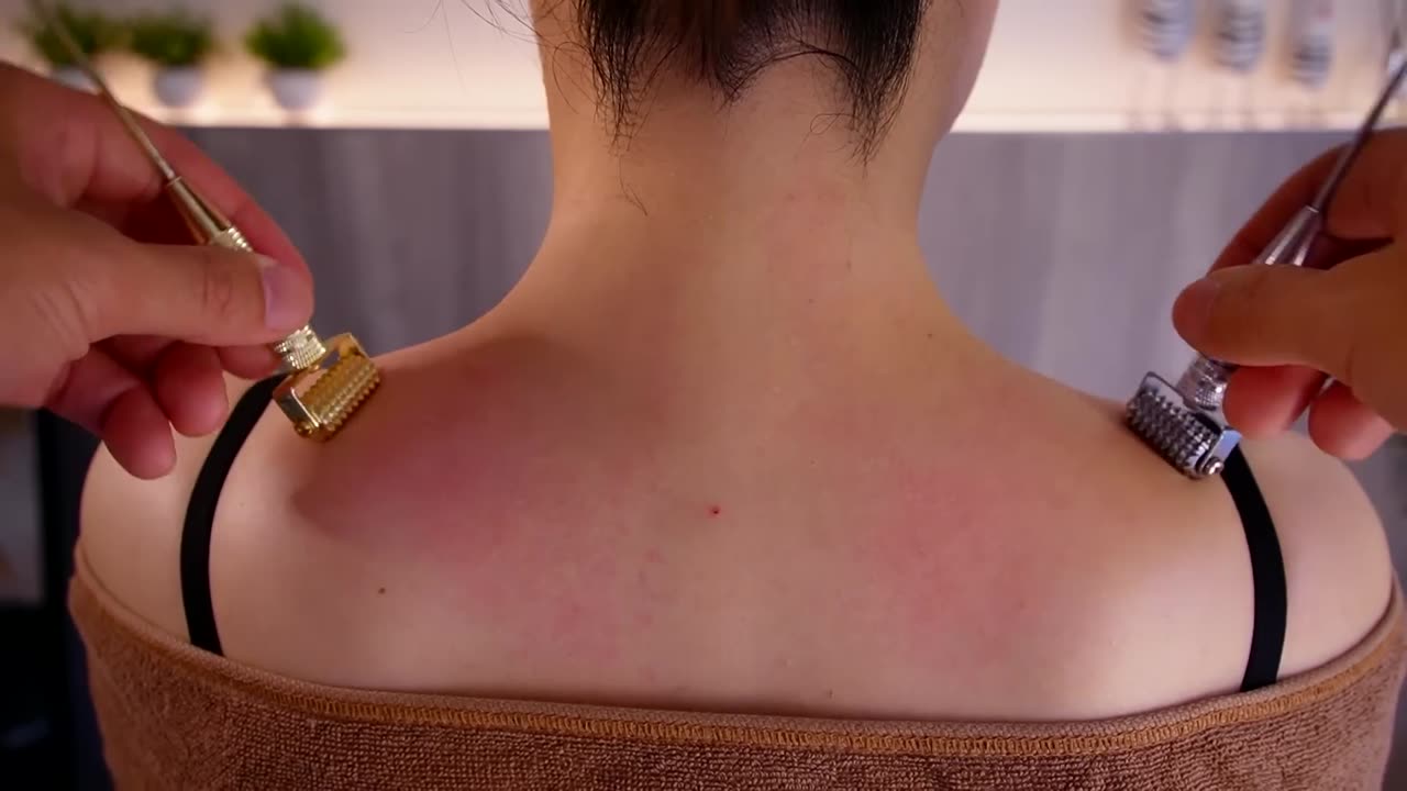 ASMR | Neck and Shoulder Pain Care - Massage therapy using pressure points