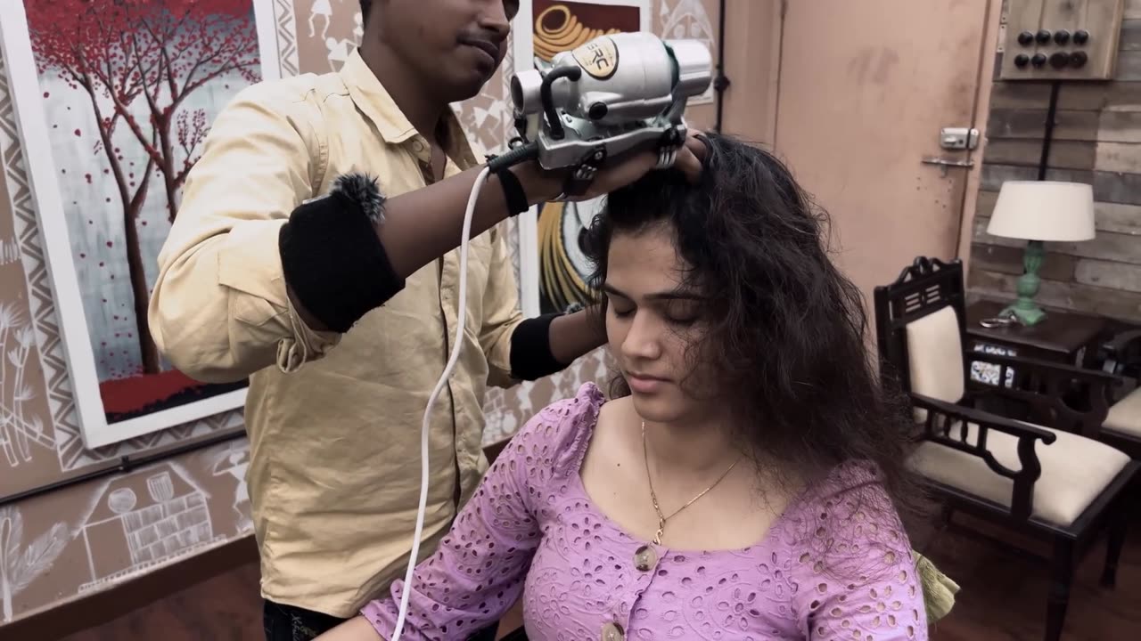 Ear Cleaning Intense Vibrator Head Massage _ Indian Massage