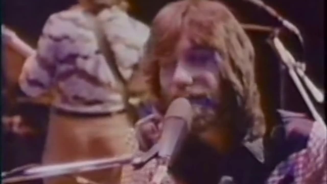 Saturday In The Park ~ Chicago ( Live ) 1973 +++ Description