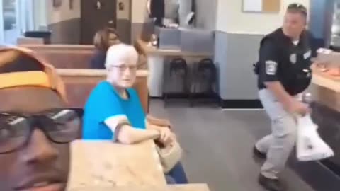 Man Pranks Police Officer by Yelling “He’s Got a Gun”