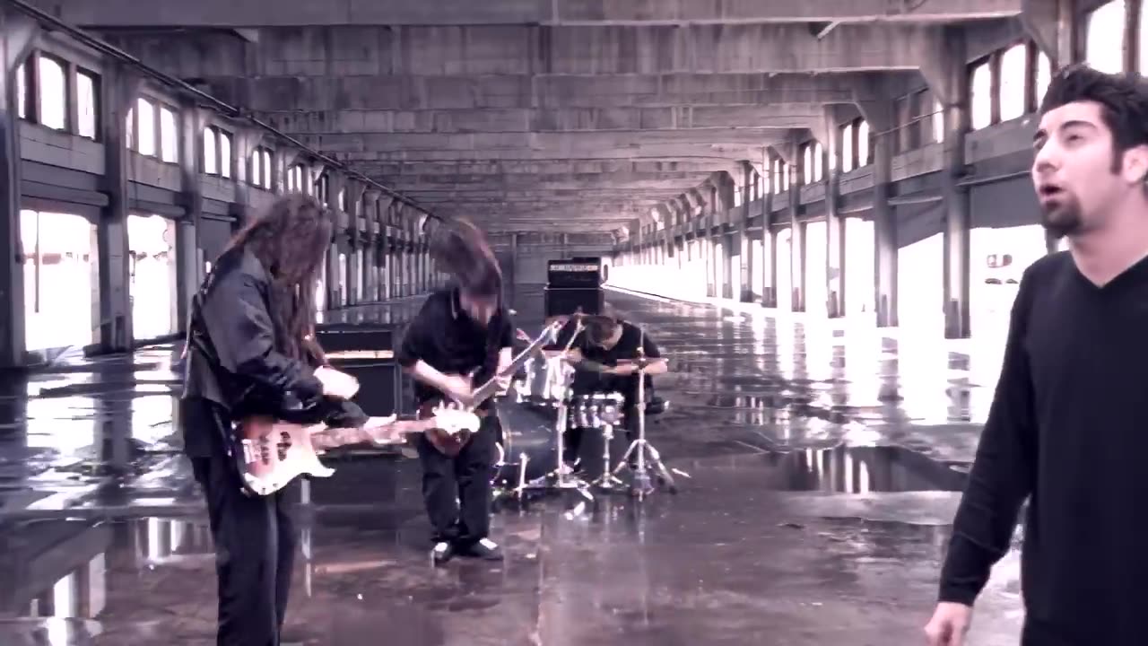 Deftones - Be Quiet And Drive (Far Away) (Official Video) [HD Remaster]