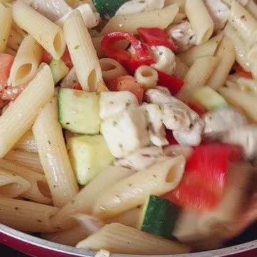 Most Popular Grandama Old Recipe for Stir fry pasta with cheese and Vegetables. 3 Minutes Recipe