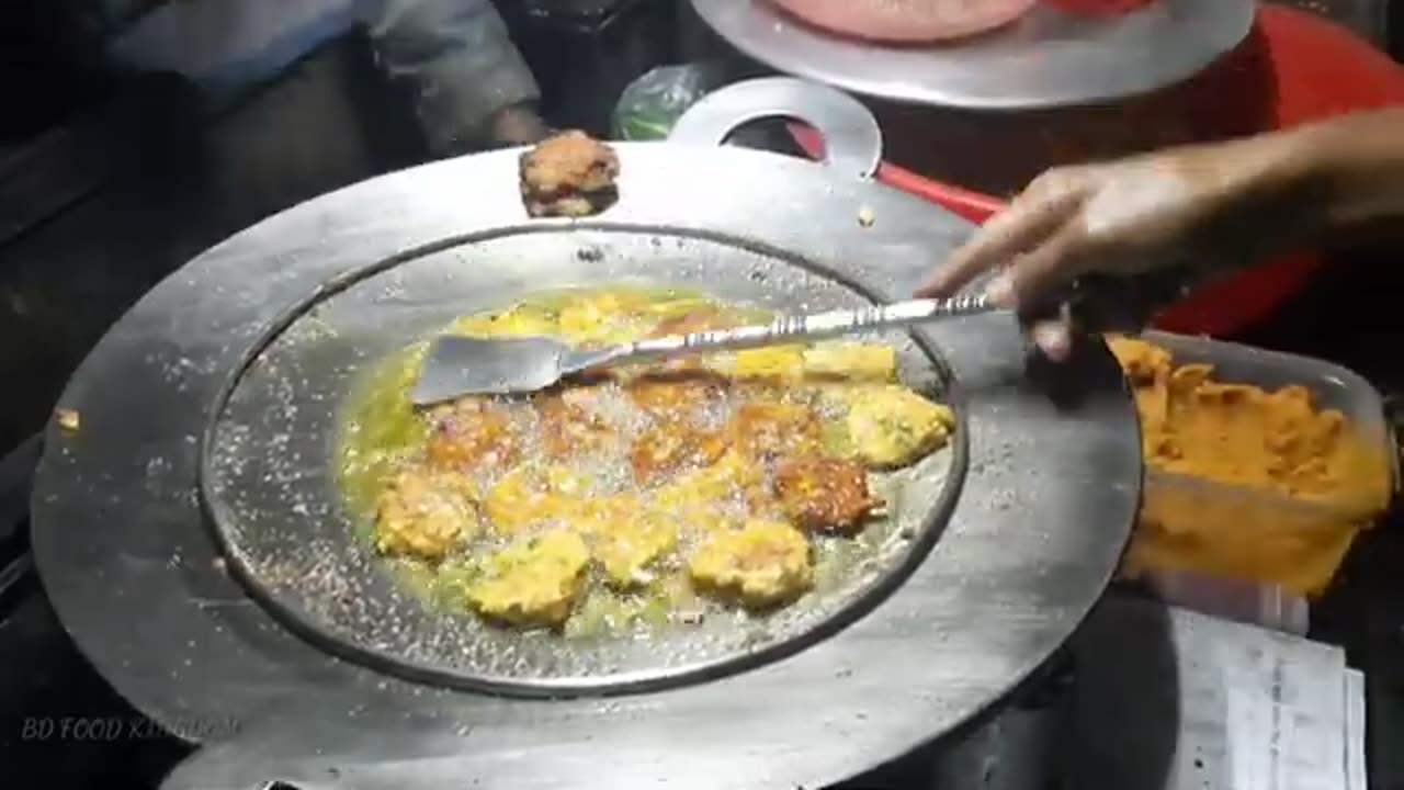 How to make piyaju with onions and lentils