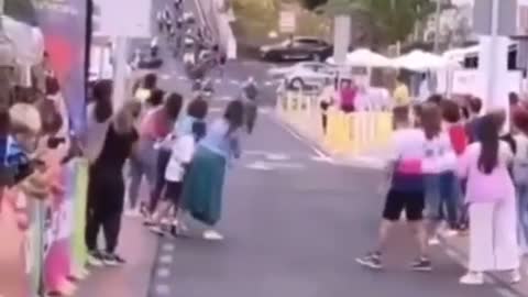 Funny people, bike racer crashes into clueless spectator criminal charges