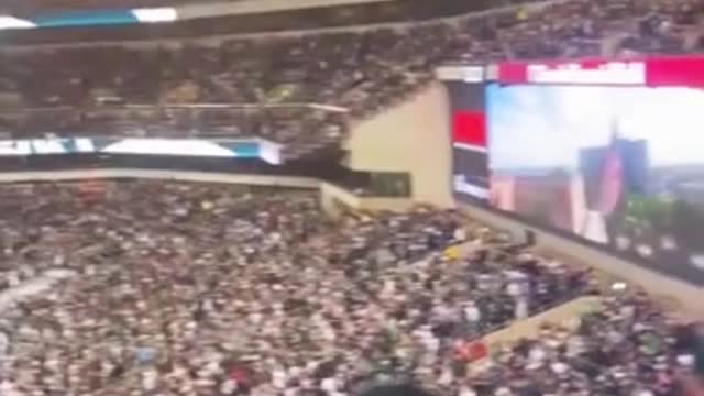 A WARM, PHILLY WELCOME!!!😂😂😂