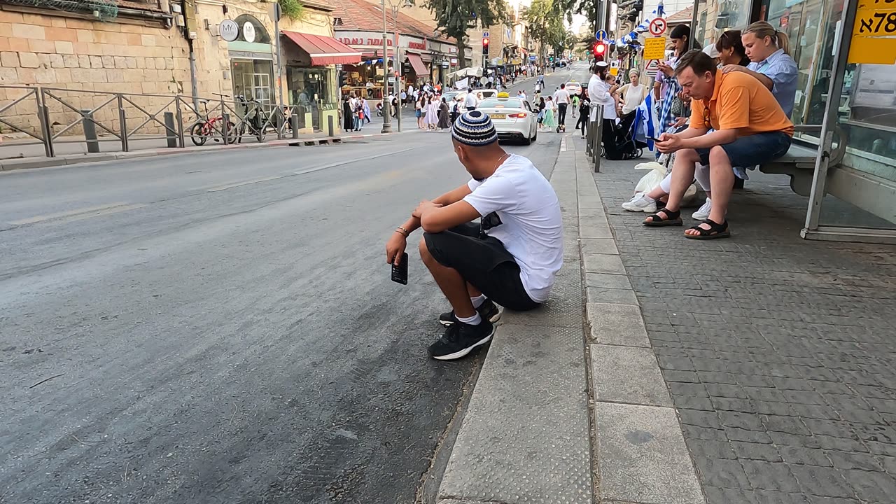 Waiting for the bus in Jerusalem day 2022