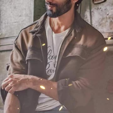 Another Indian romantic actor is Shahid Kapoor…
