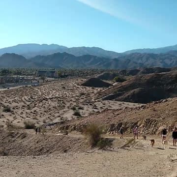 HIKING THE CROSS LOOP TRAIL IN PALM DESERT, CALIFORNIA!