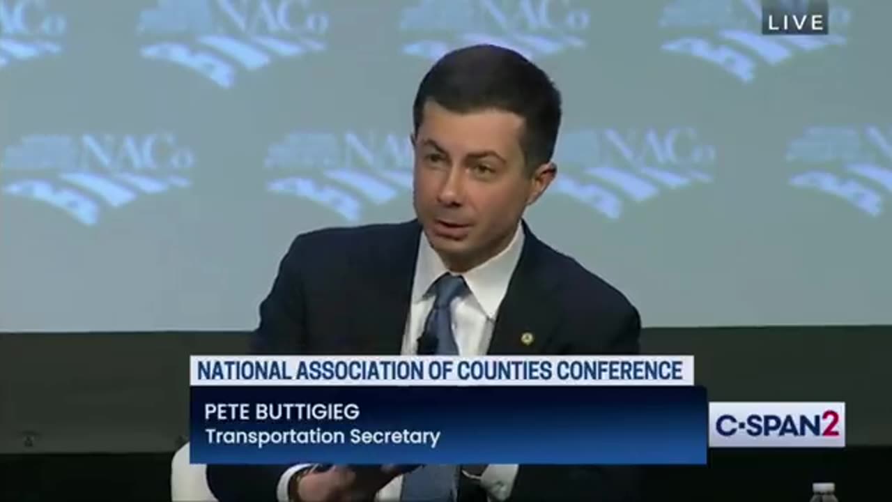 Pete Buttigieg makes no mention of the train derailment in East Palestine, Ohio ...