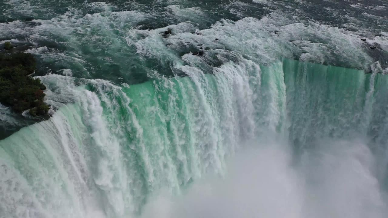 Super Satisfying Waterfalls😍😴👌