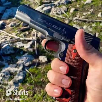Shooting a Colt 1911 45 ACP
