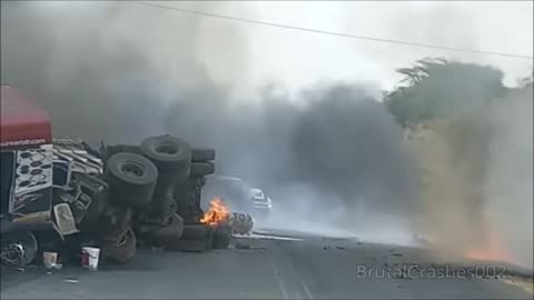 Brutal and Fatal Car Accidents #12