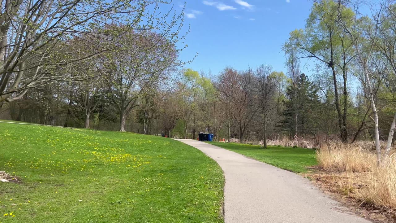 Beautiful afternoon at James Gardens Toronto