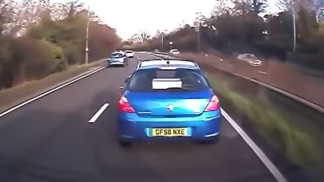 Funny people, odd driver stops in the middle of the road and look what happens