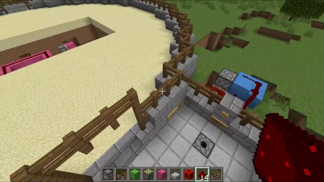 How to make a PISTON PVP ARENA in Minecraft!