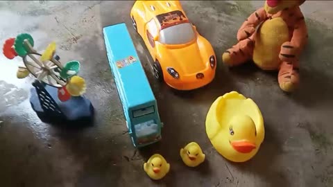 preparation of washing police toy cars and cute dolls