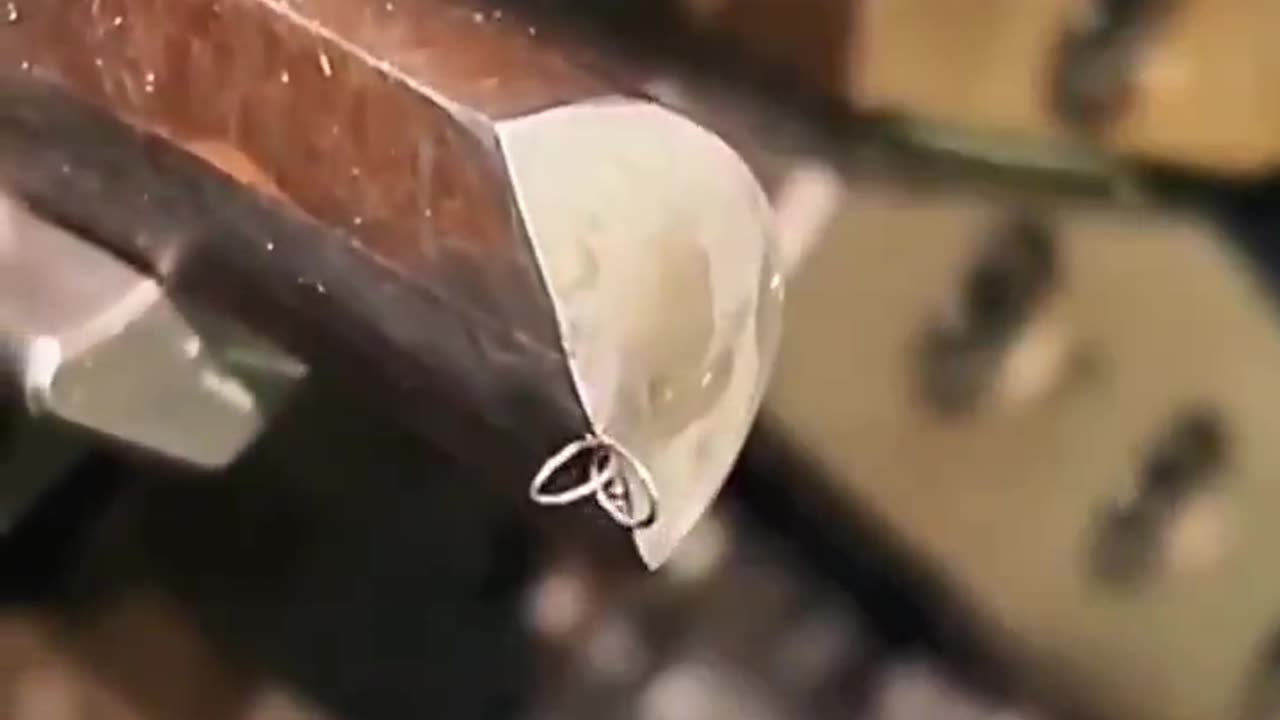 How small springs are made