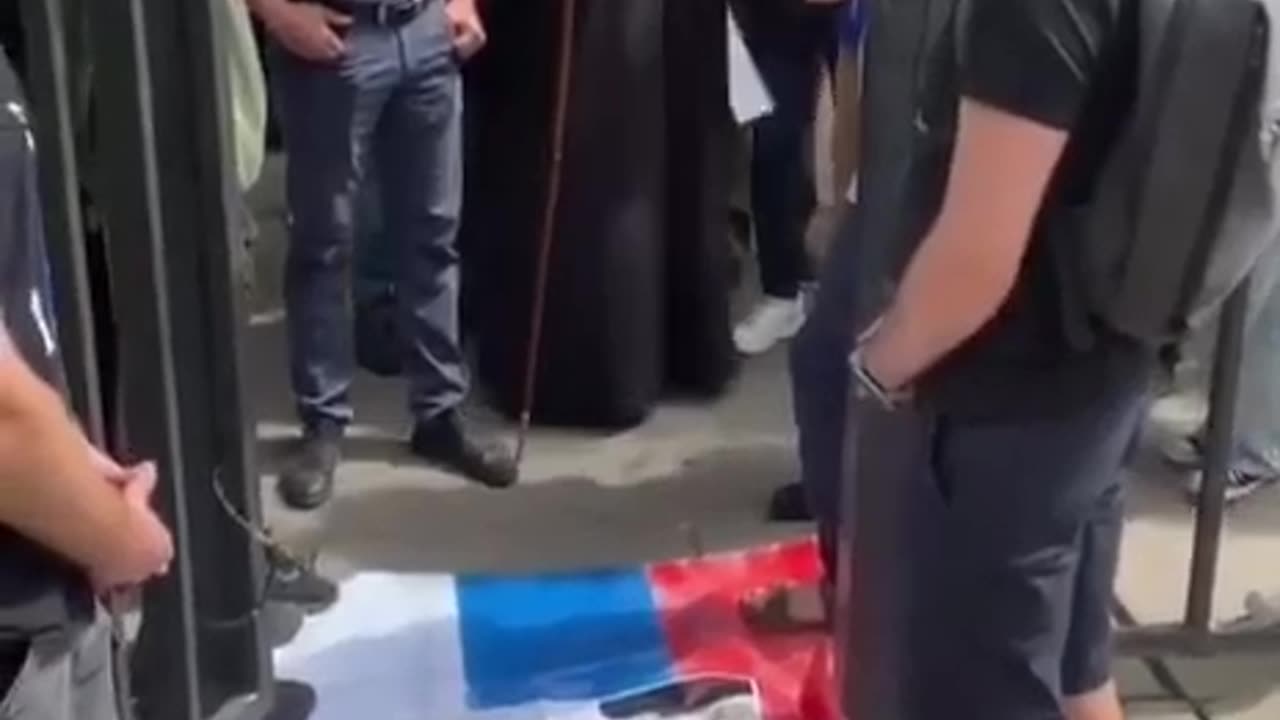 🇺🇦🇷🇺☦️ A degenerate society of pigs that talks about “democracy and freedom