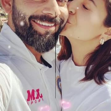 Cricketr Virat Kohli and his wife Bollywood Actress Anushka Sharma make a great pair....