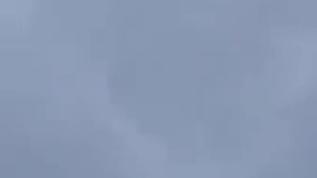CHEMTRAILS: Proof That These Are Really Chemtrails and Not Contrails