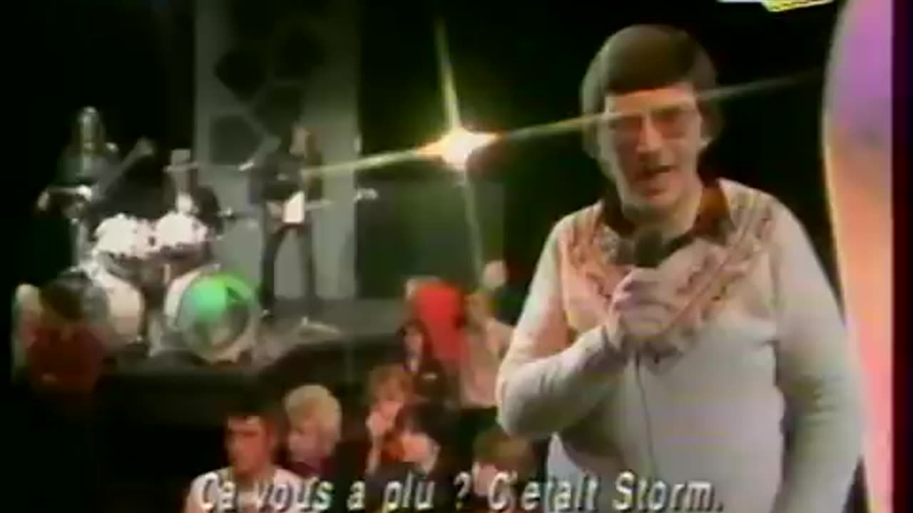 Top of the Pops: UK Subs, The Damned, Buzzcocks, Sham 69, The Vibrators, Ramones