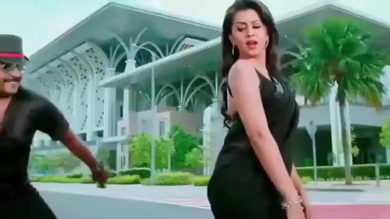 Nikki Galrani Dance Music