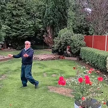 Mr Khan and The Urdu Song!