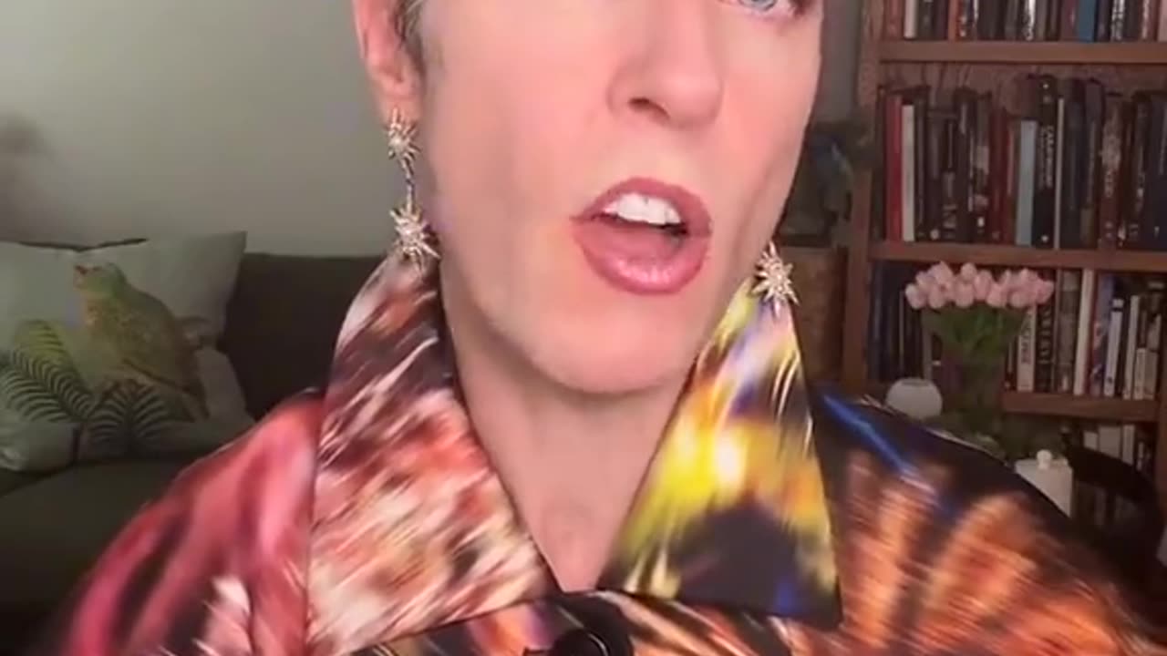 Trans Pedo Asks Kids To Pay Him To Groom Them Behind Parents Backs In Creepy TikTok Video